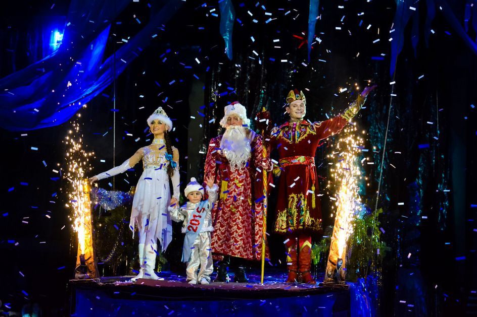 Цирковое новогоднее шоу «Тайны ледяного замка»