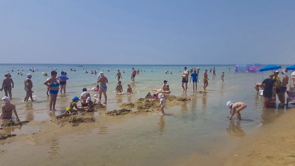 Центральный пляж Джемете