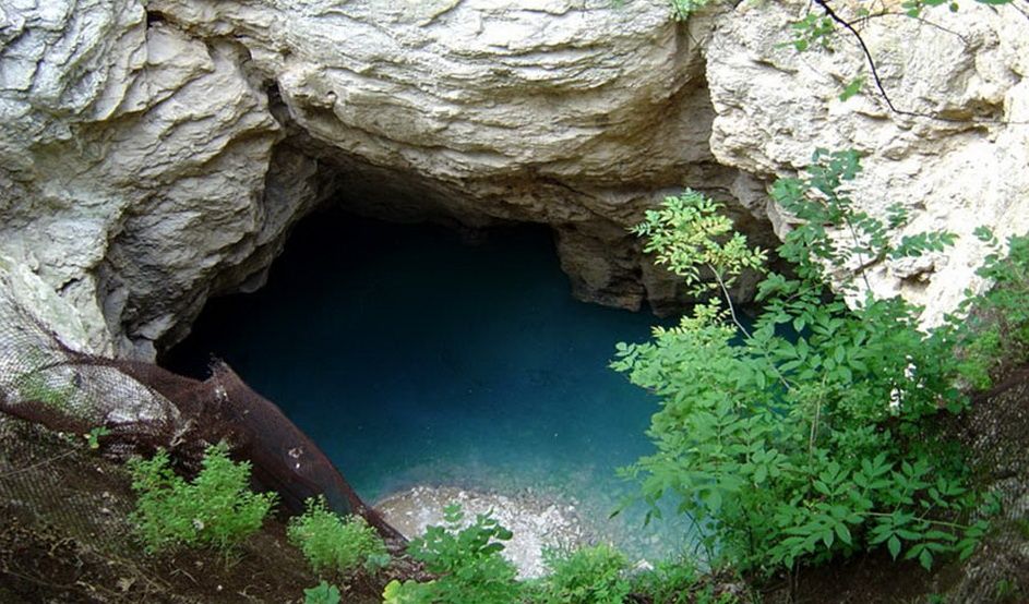 Селитряная пещера