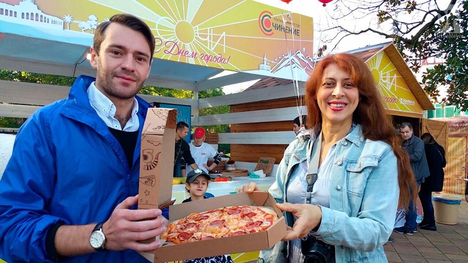 Футбольная пиццерия начала свою работу в День Города Сочи