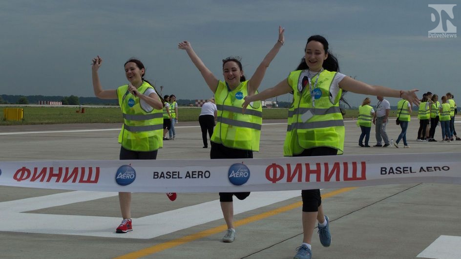 На новой ВПП аэропорта Краснодар прошел легкоатлетический забег