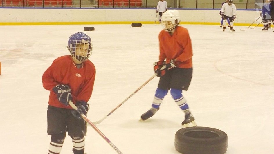 Академия хоккея Сочи: мы научим играть и забивать!