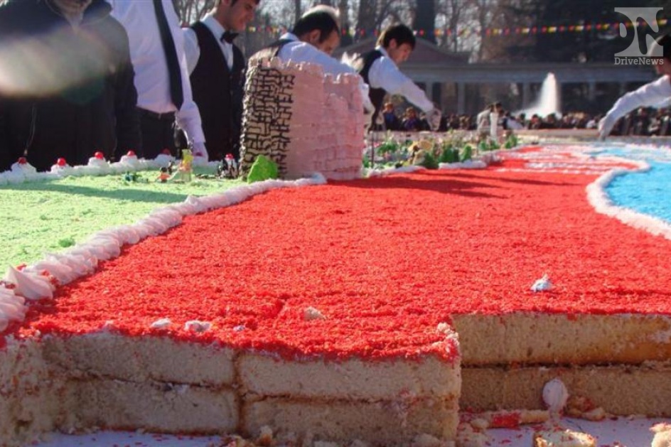На юбилей Ставрополя испекут самый большой в мире торт