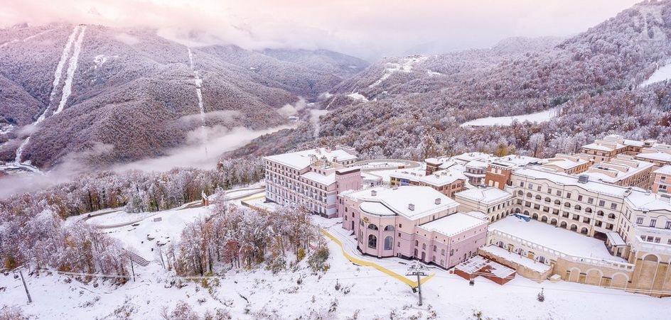 Отель в «Горки Город» признан лучшим горнолыжным курортом
