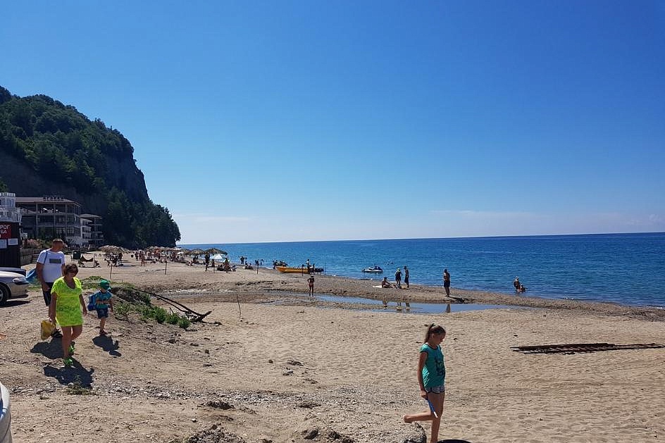 Пляжи Пицунды – рай для туристов