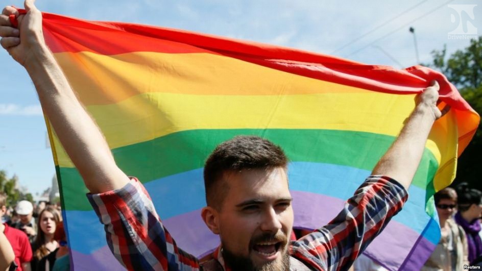 ЛГБТ сообщество желает превратить Геленджик в главный гей-курорт России