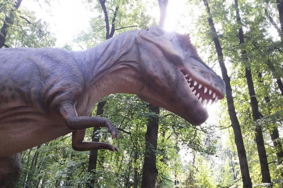 Динозавры из «Затерянного мира» поселились в Адлере