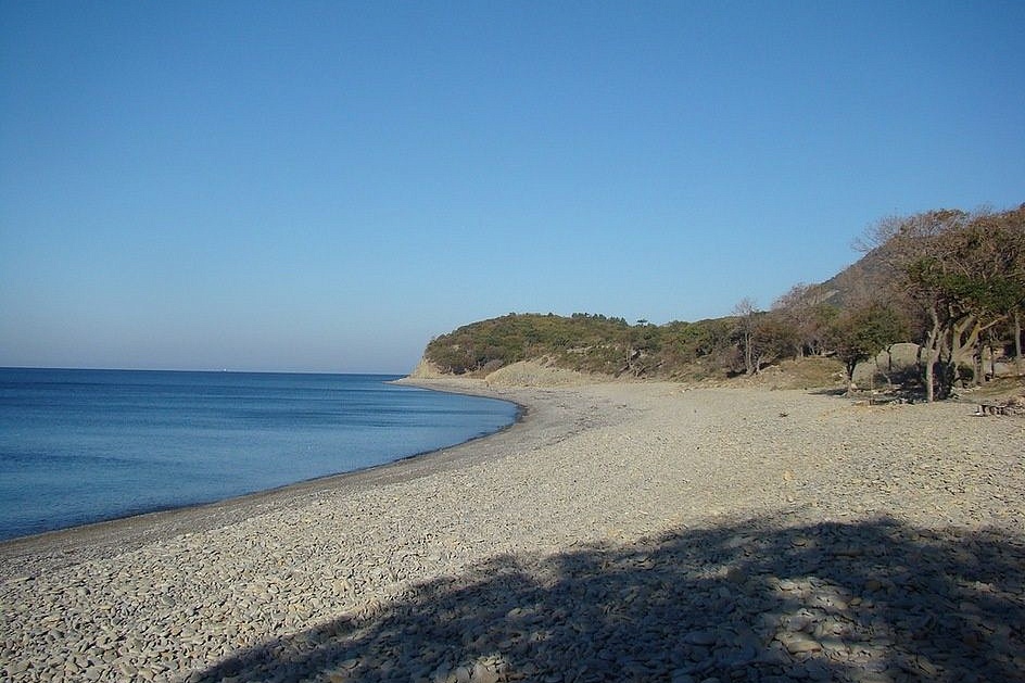 Пляж Малого Утриша