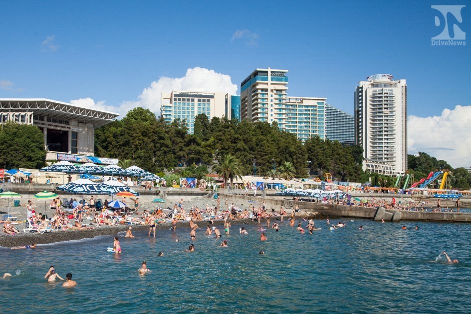 На  черноморских пляжах появился бесплатный выход в интернет