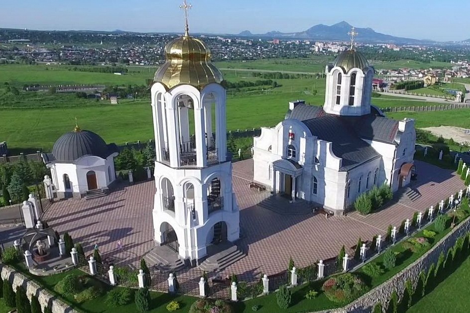 Свято-Георгиевский женский монастырь на горе Дубровка