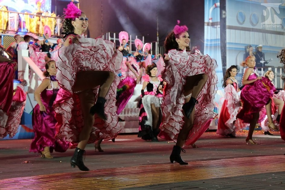 В Геленджике прошел традиционный карнавал
