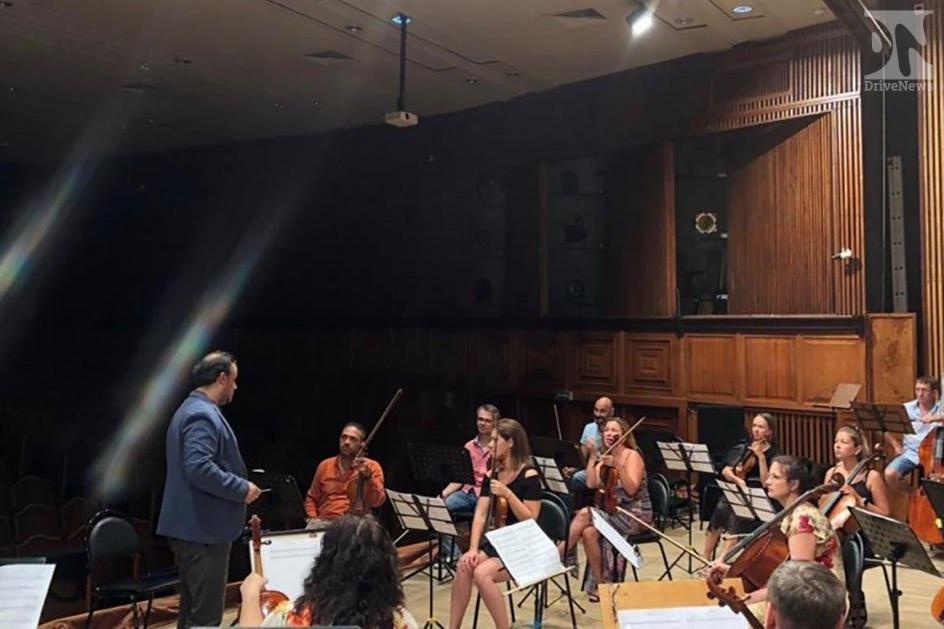 Симфонический оркестр в Сочи приступил к репетициям впервые с начала пандемии