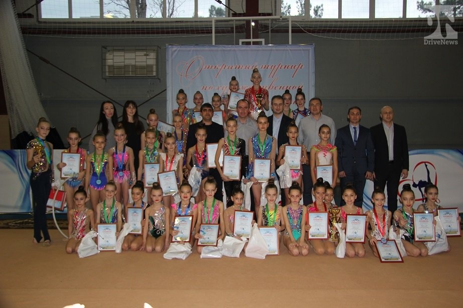 В Геленджике состоялся открытый турнир по художественной гимнастике 